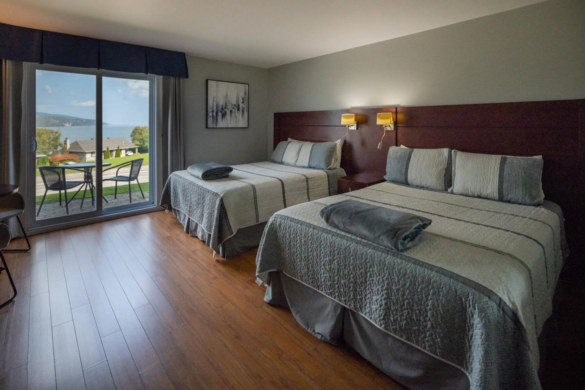 Motel Le Point De Vue La Malbaie Kültér fotó